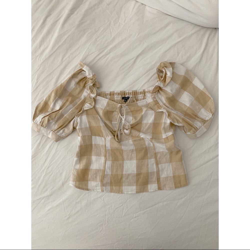 Cropped puffy sleeve plaid shirt